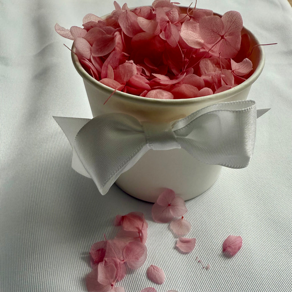 Freeze Dried Pink Frosting Hydrangea Wedding Petal Confetti