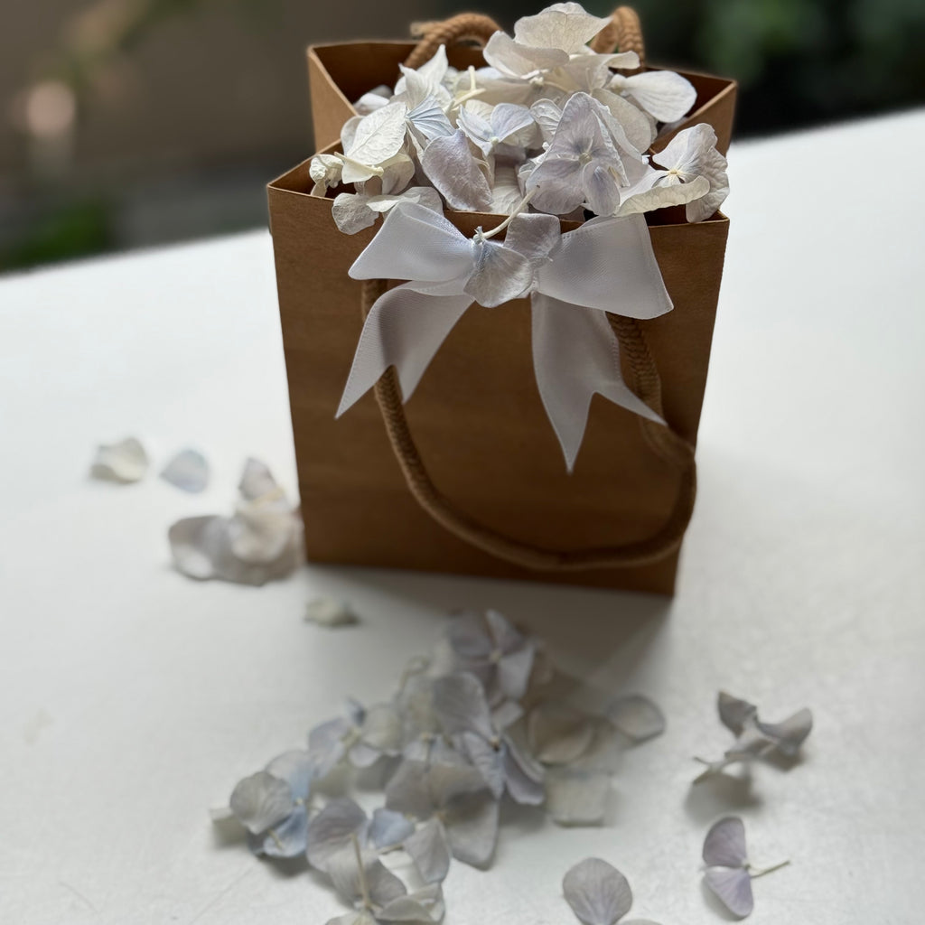VIP Individual Fleurfect Petal Packages Memorial Tribute Natural Bags Snow White