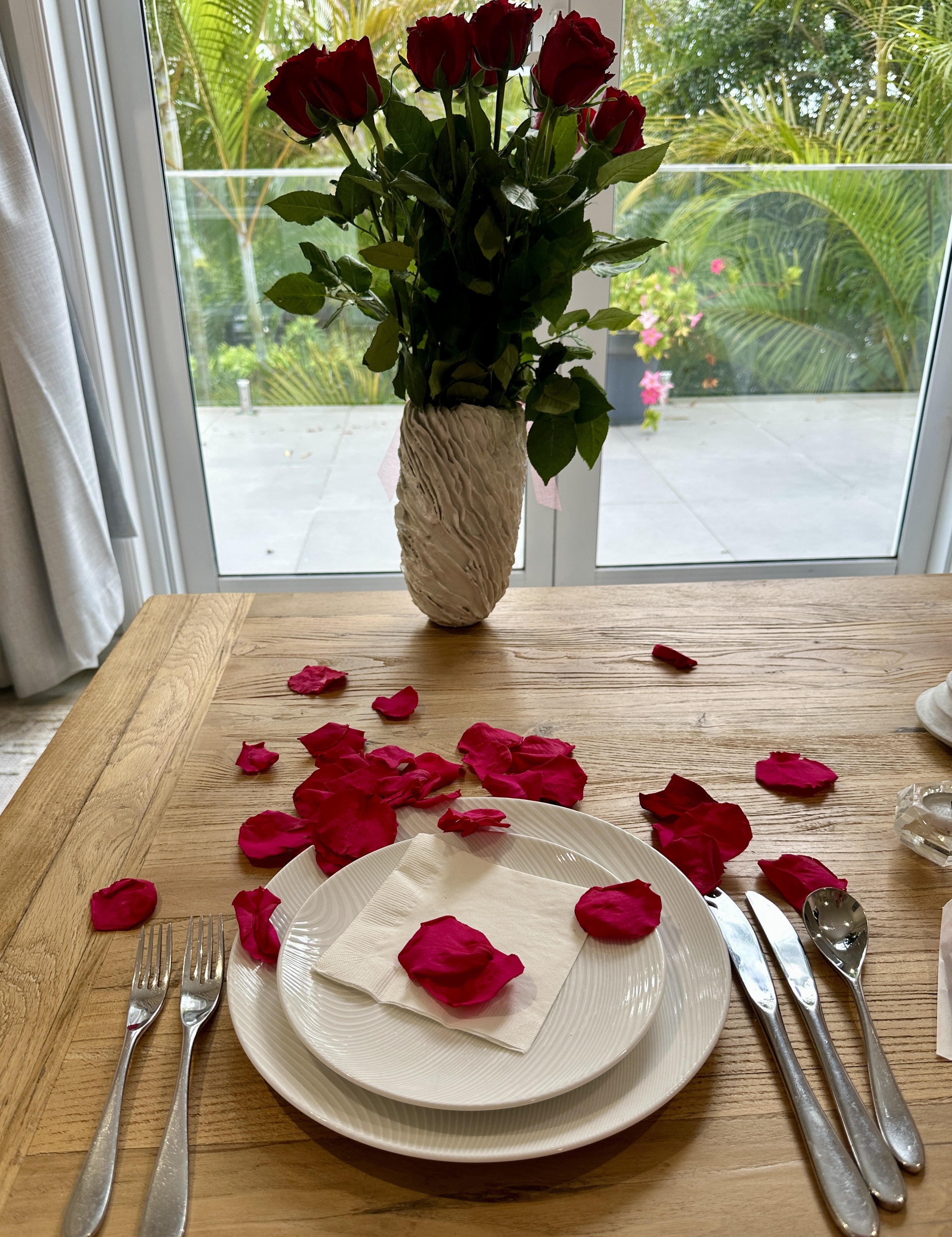 I love you Engagement Table Decoration Freeze Dried Rose Petals Sprinkles - Reusable Red Bags Set of 3