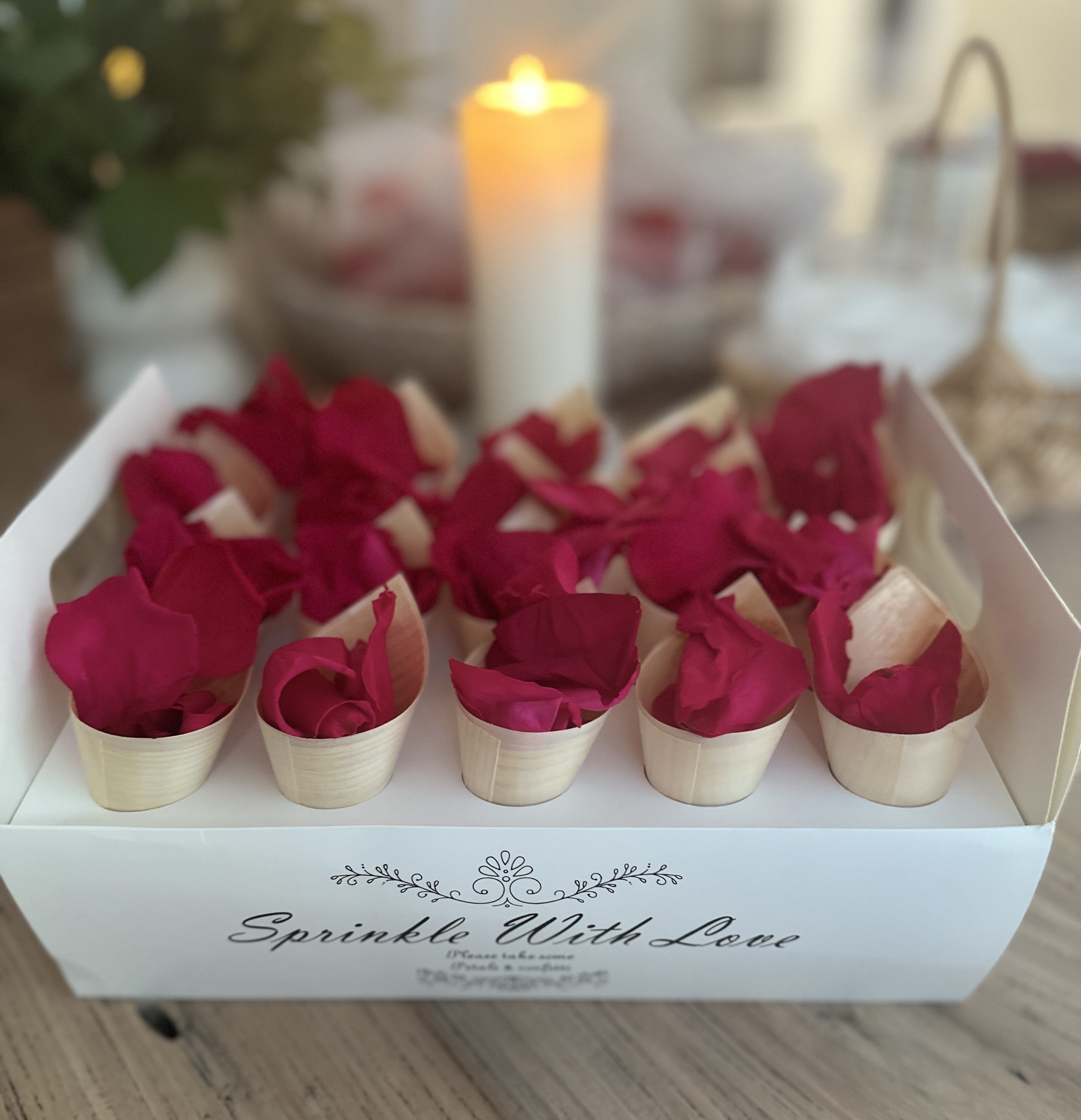 Wooden Cones Small 3 x 8cm Pack of 25