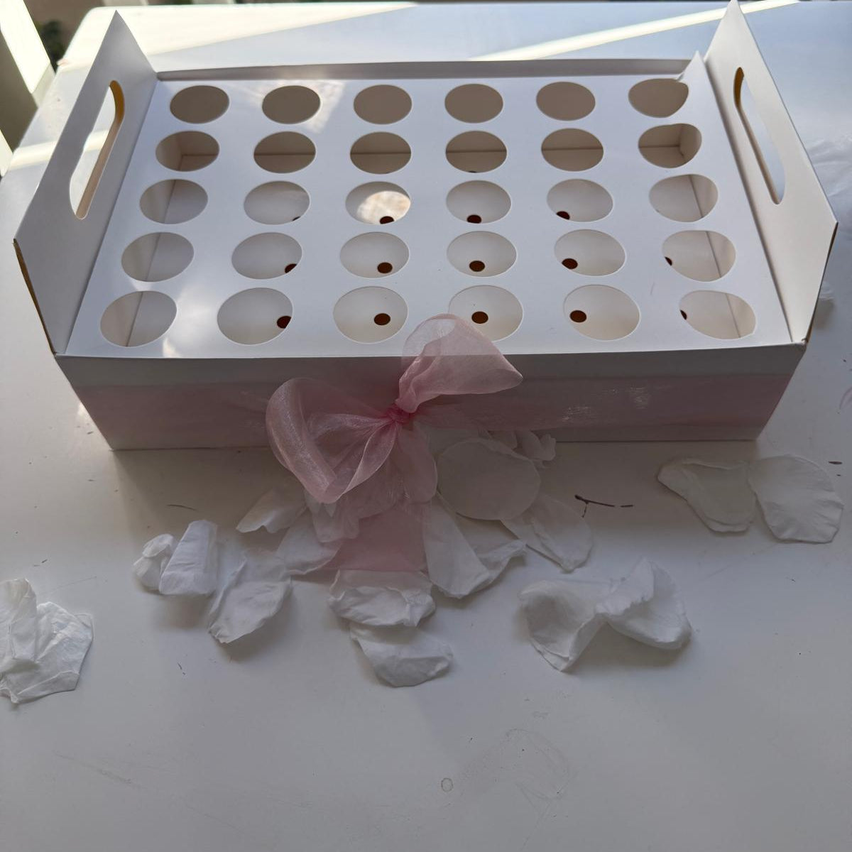 White Wedding Confetti holder tray holds up to 30 cones