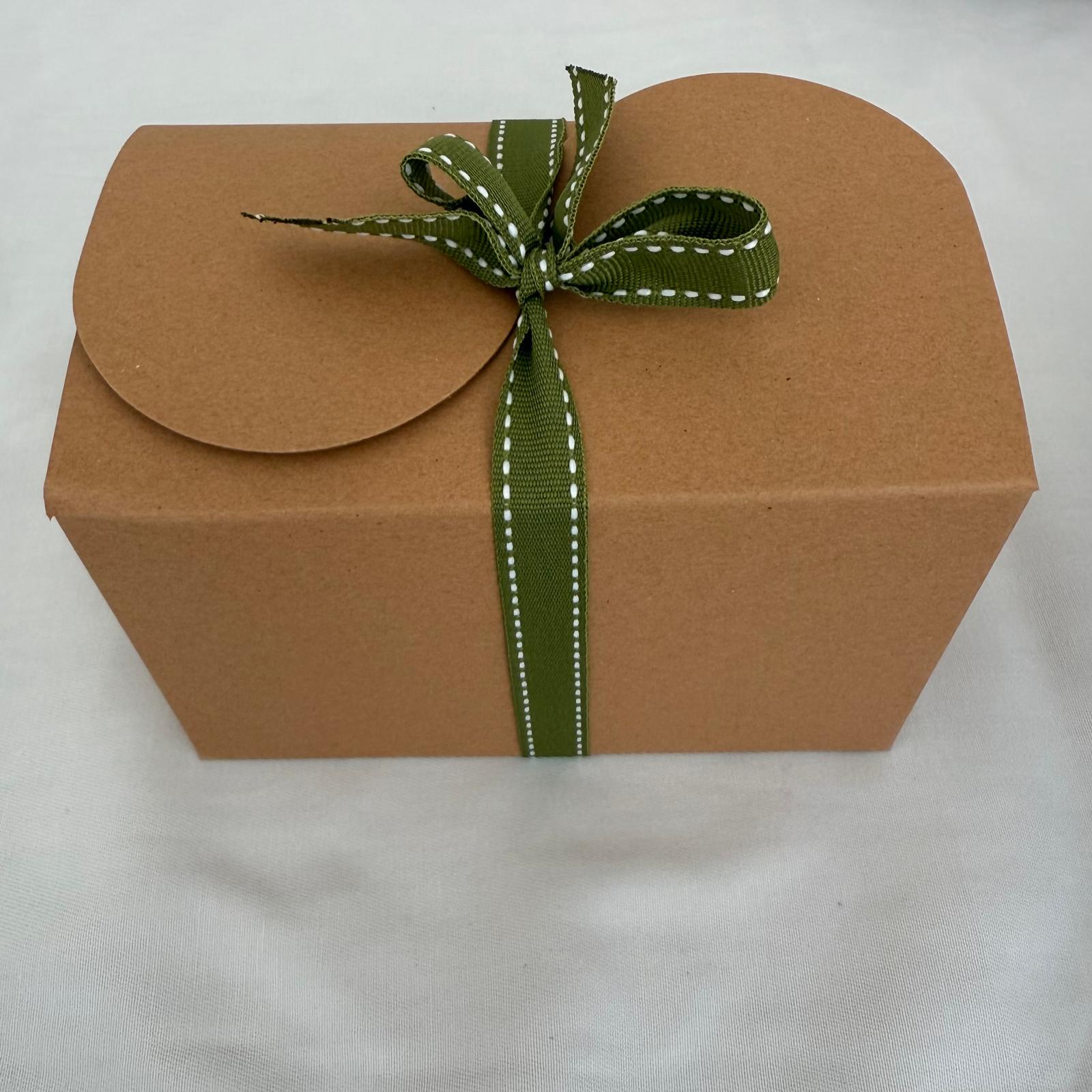 Australiana Freeze Dried Rose, Delphinium and Eucapyptus Table Decoration Sprinkle Kit