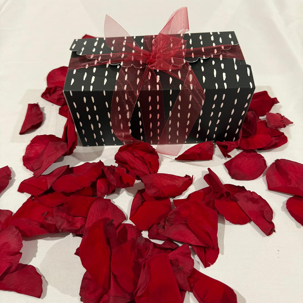 Valentine's day/ Marriage Proposal Freeze Dried Rose Petal Table Decoration Sprinkle kit Black and White